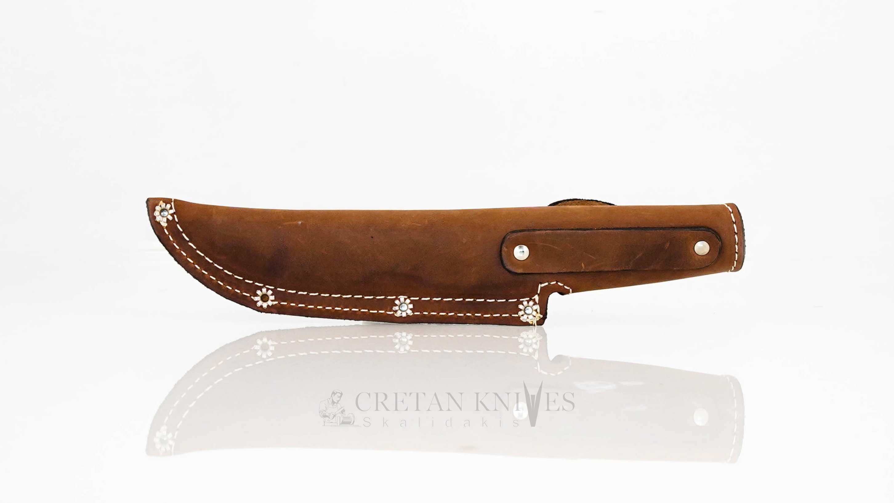 Traditional handcrafted sheath Traditional handcrafted sheath