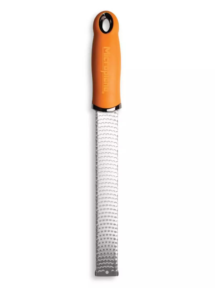 Microplane Premium Classic Τρίφτης Τυριού Σε Διάφορα Χρώματα Microplane Premium Classic Τρίφτης Τυριού Σε Διάφορα Χρώματα